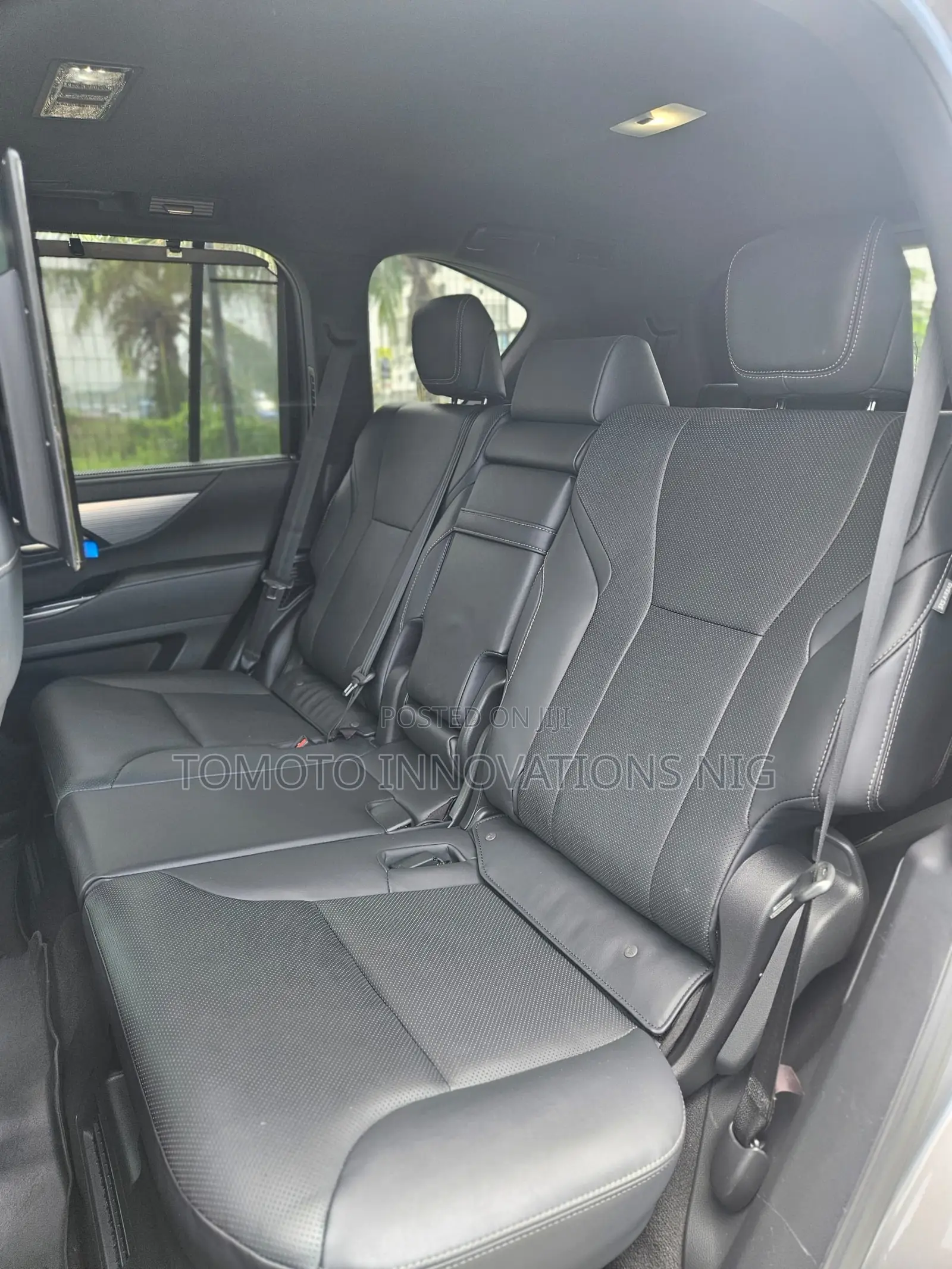 Lexus LX 600 2022 Gray