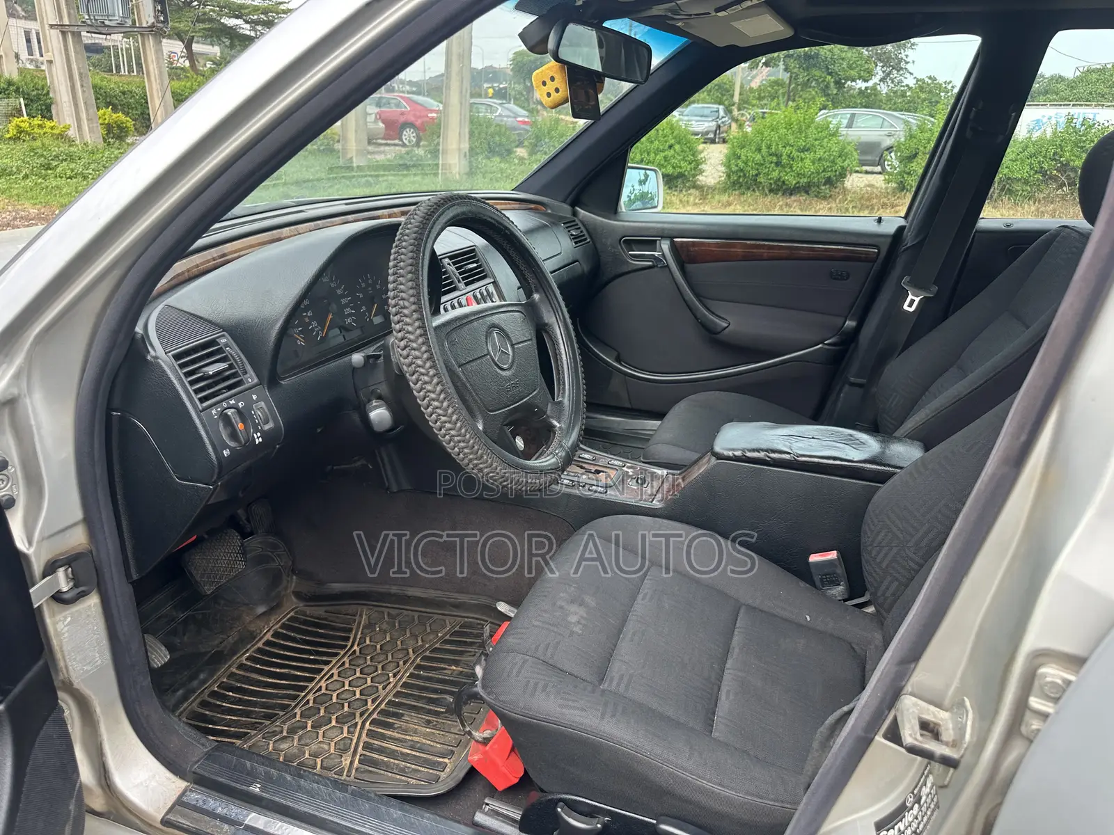 Mercedes-Benz C180 2002 Silver