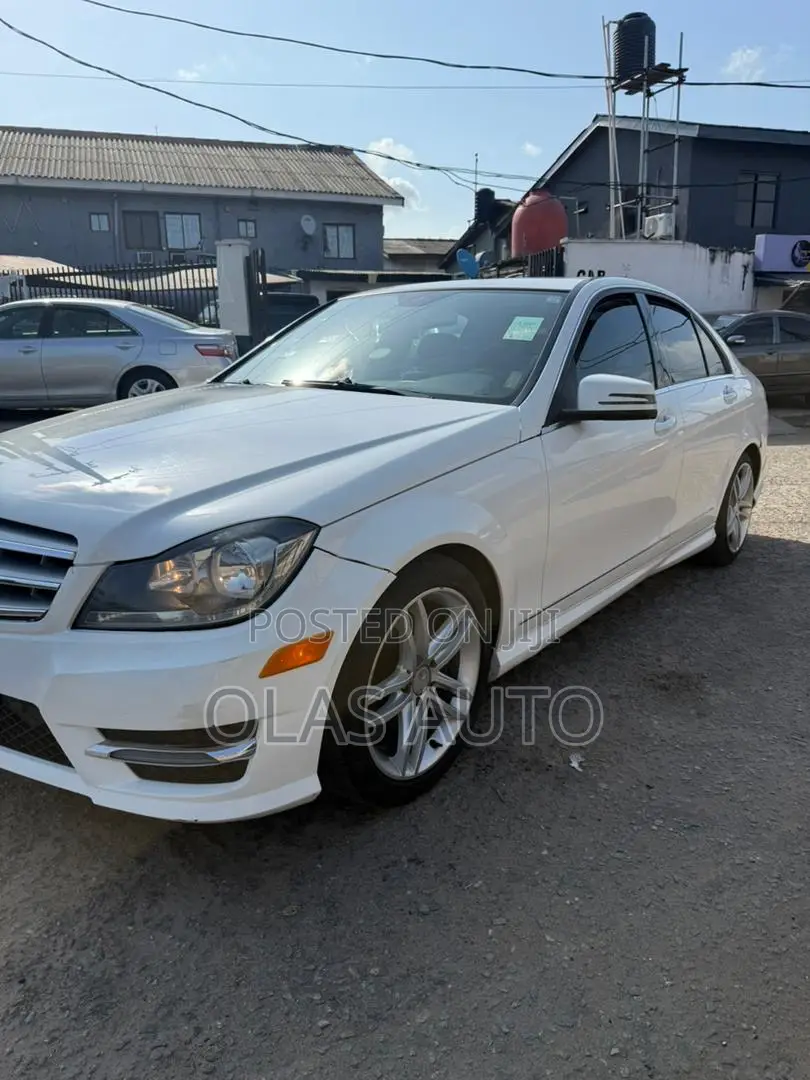 Mercedes-Benz C250 2013 White