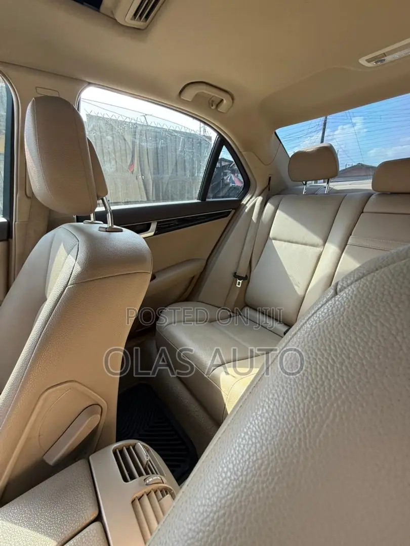 Mercedes-Benz C250 2013 White