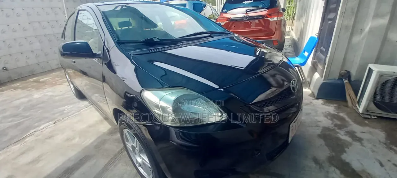 Toyota Yaris 1.3 VVT-i Automatic 2008 Black
