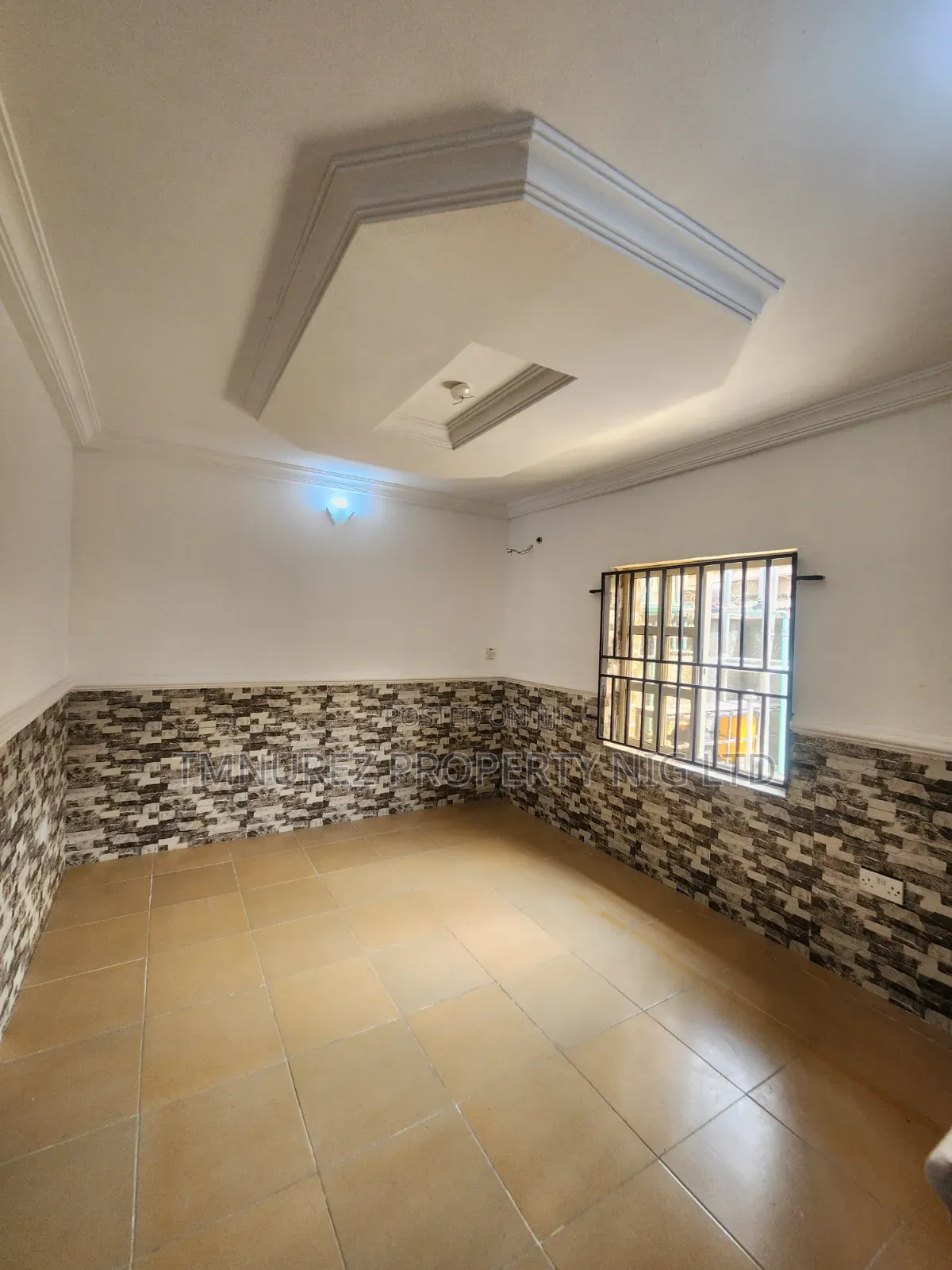 Studio Apartment in Chevron for rent