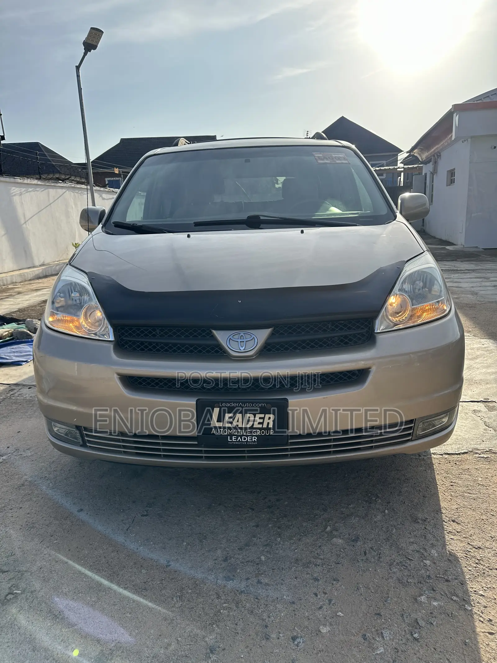 Toyota Sienna 2005 Gold