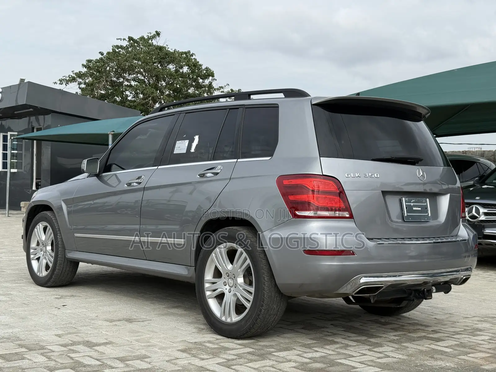 Mercedes-Benz GLK-Class Base GLK 350 4dr AWD 4MATIC (3.5L 6cyl 7A) 2015