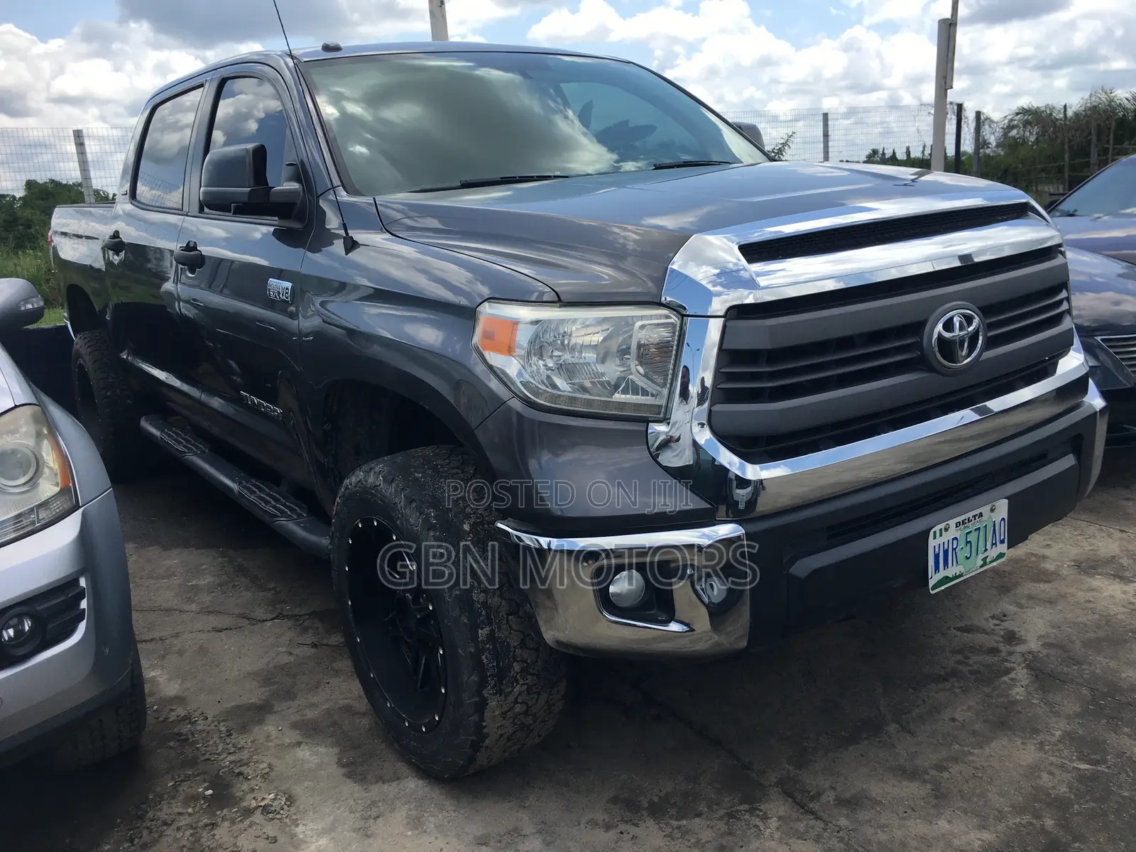 Toyota Tundra 2014 Gray