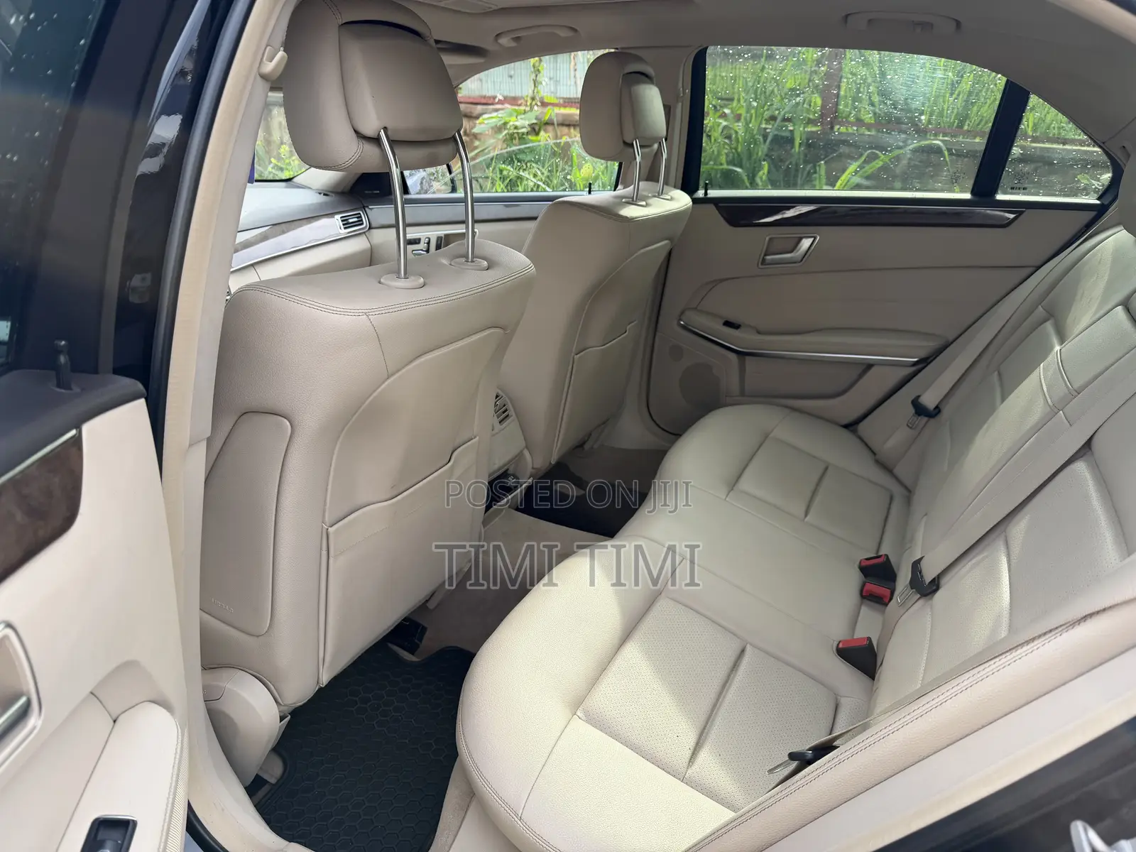 Mercedes-Benz E350 Base 4Matic Sedan AWD (3.5L 6cyl 7A) 2014 Black