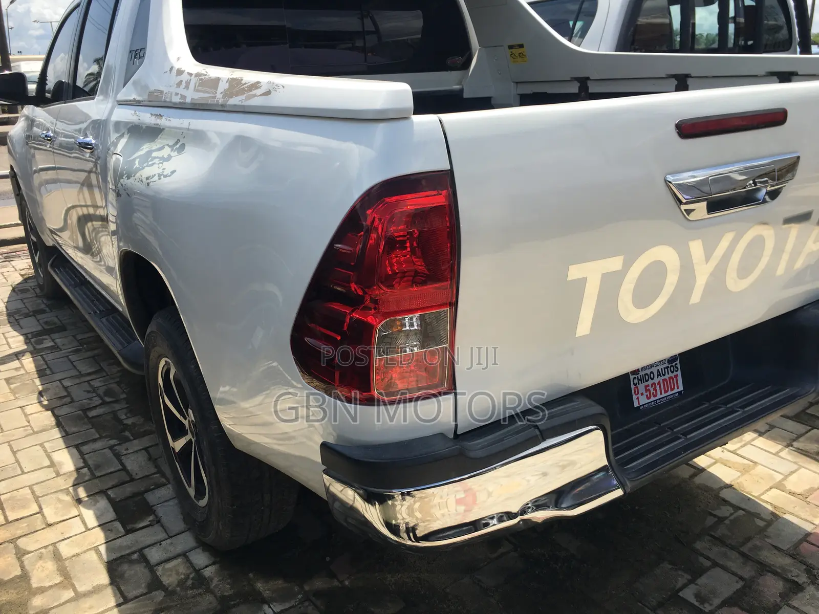 Toyota Hilux 2019 White