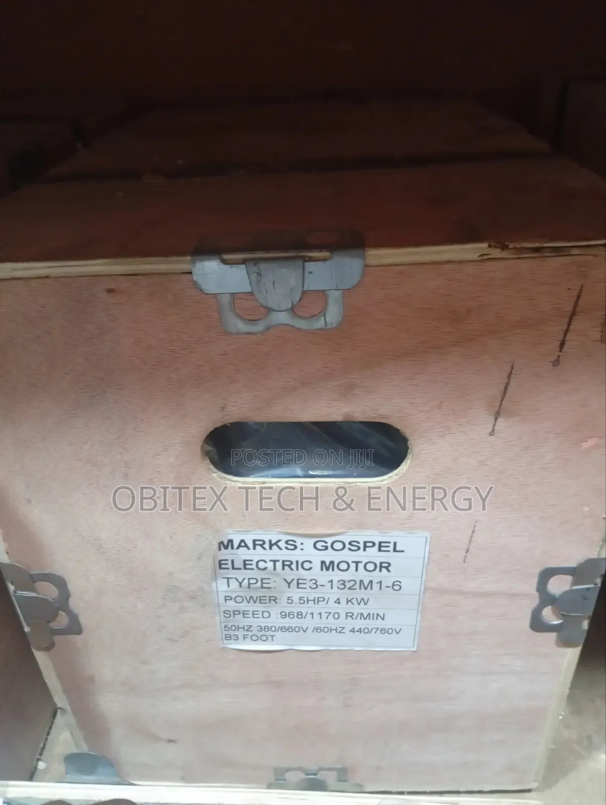 5.5hp (4kw) Industrial Electric Motor – 968rpm B3 Foot Mount 380/660v