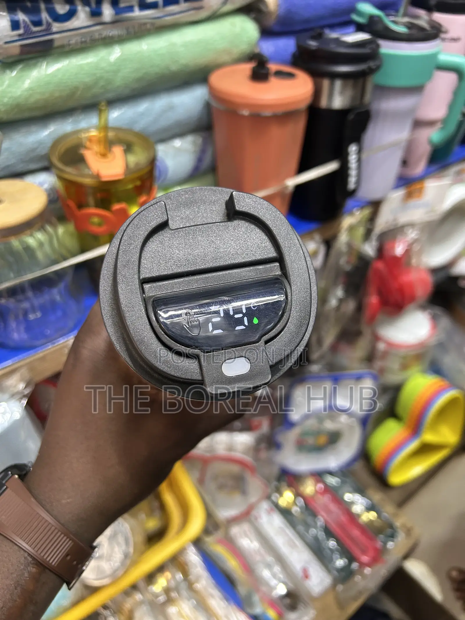 Digital Thermal Flask for Souvenirs
