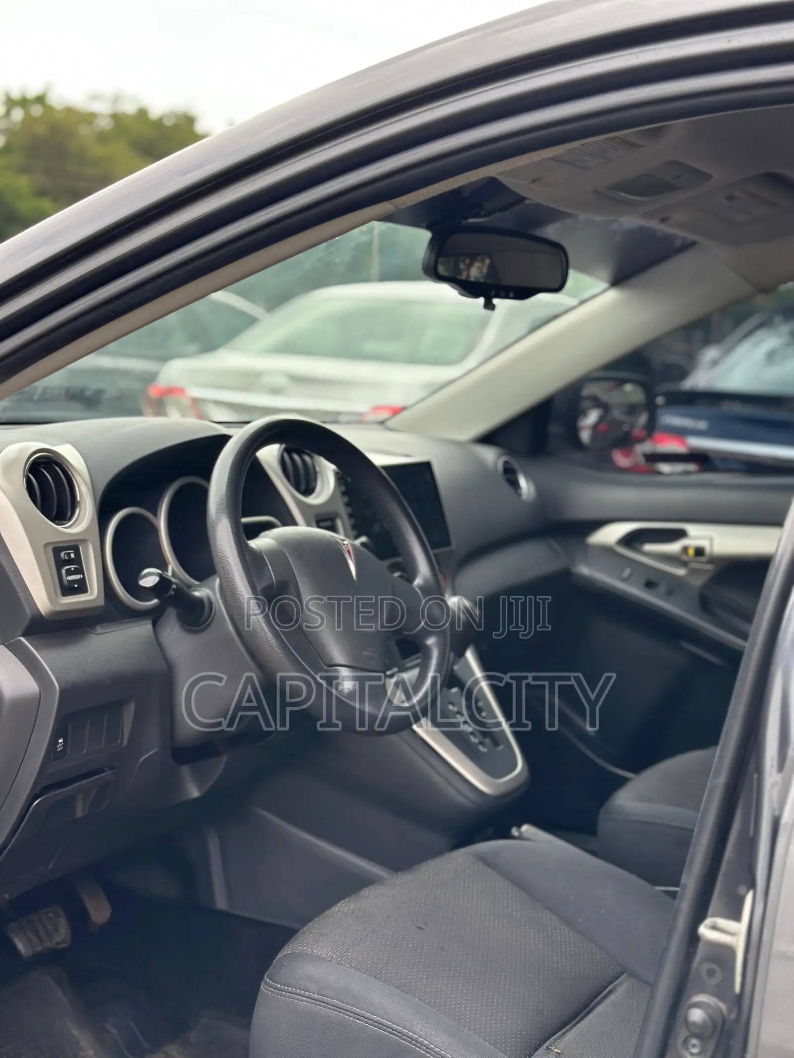 Pontiac Vibe 2008 Gray