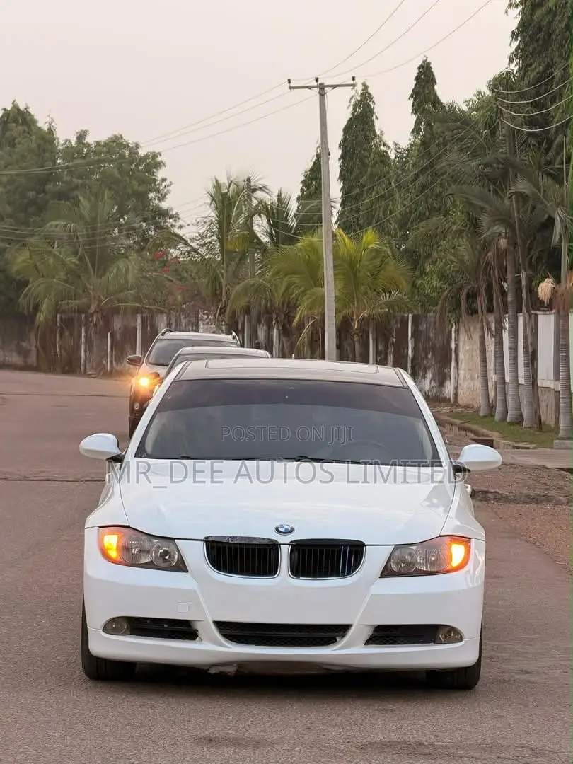 BMW 325i 2007 White