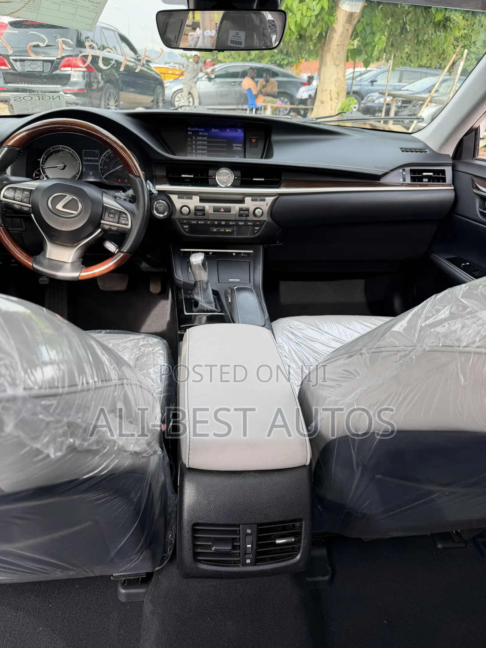 Lexus ES 350 FWD 2018 Gray