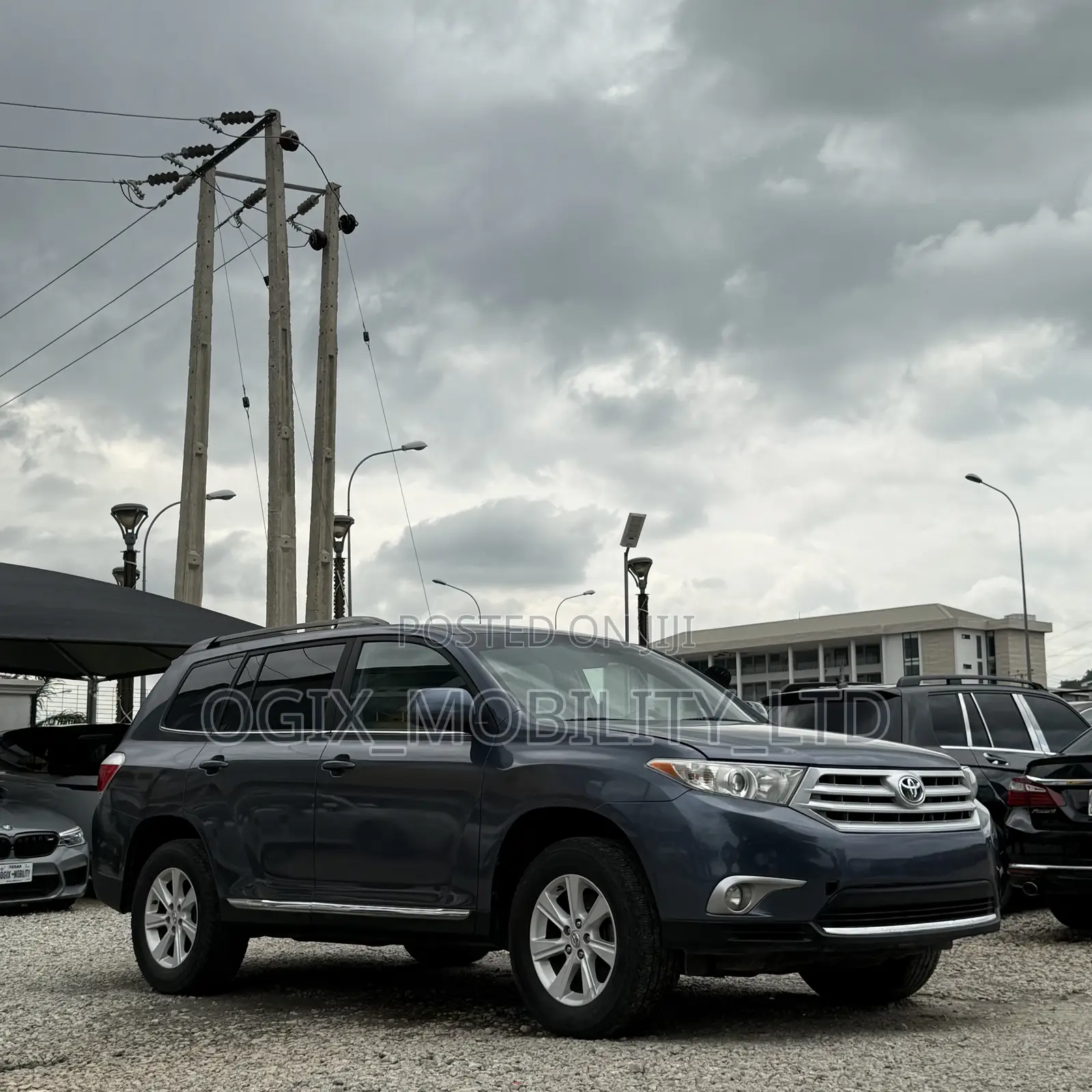 Toyota Highlander 2012 Blue