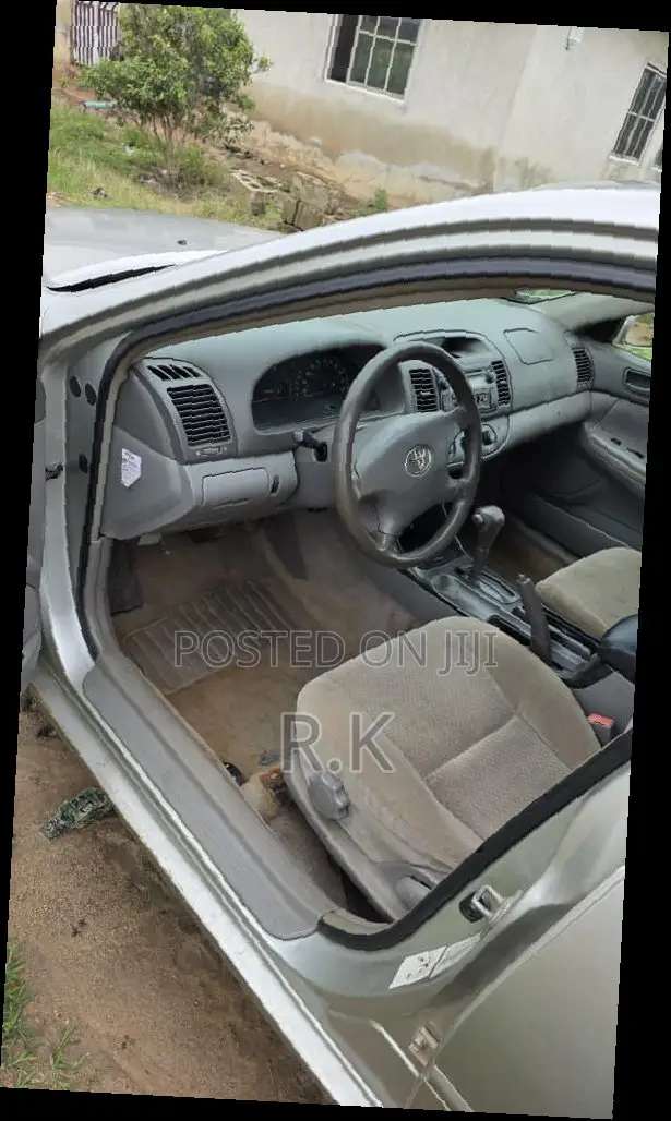 Toyota Camry 2003 Silver