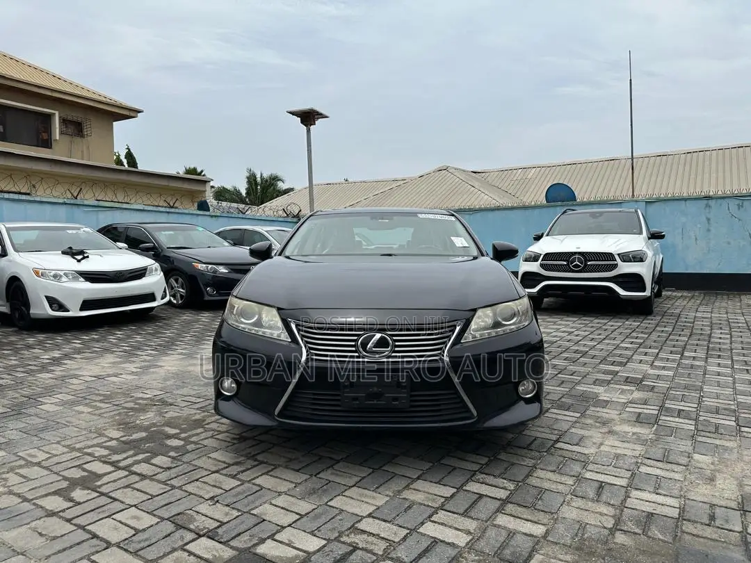 Lexus ES 350 FWD 2013 Black