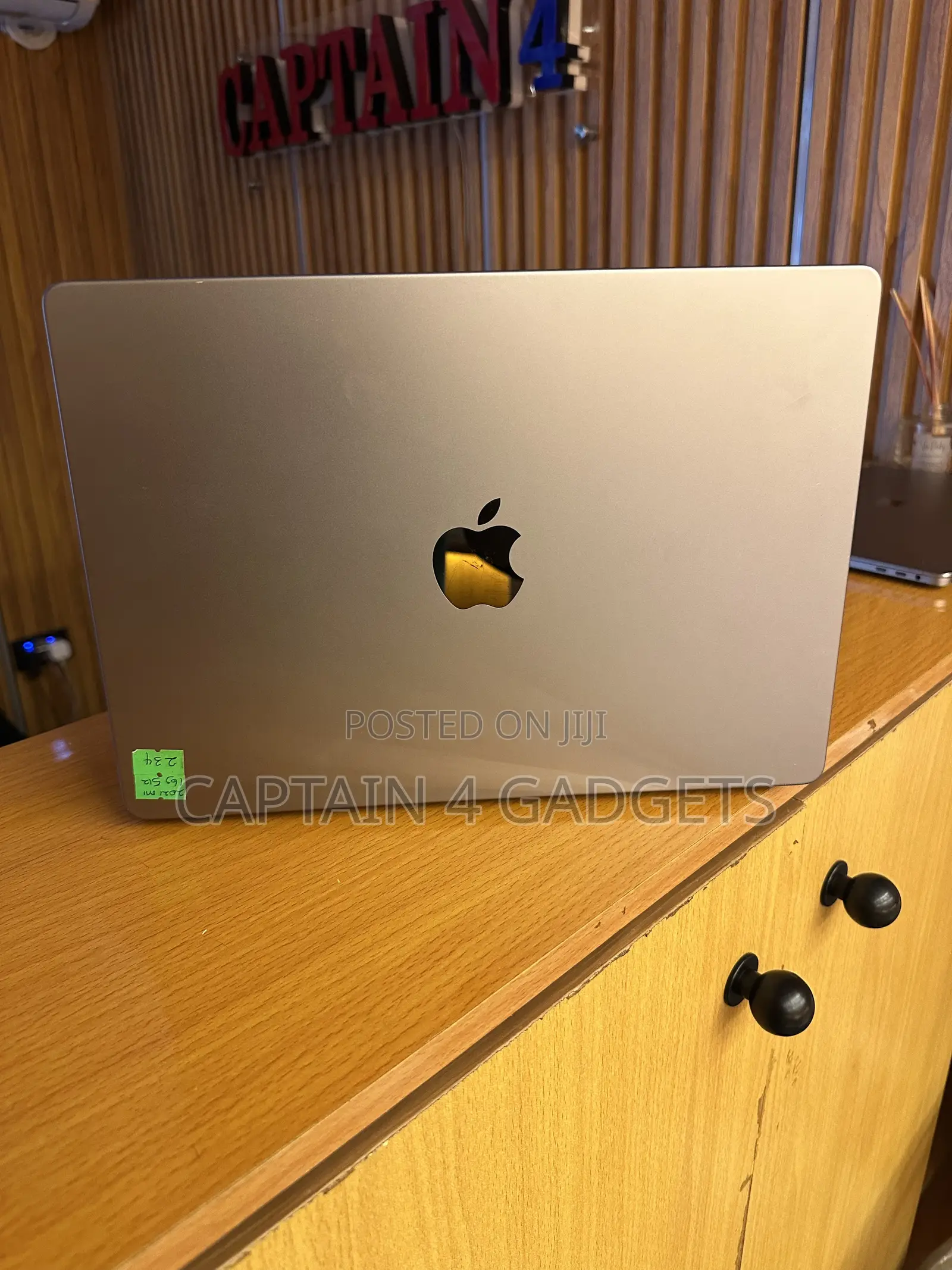 Laptop Apple MacBook Pro 2021 M1 16GB Apple M1 SSD 512GB