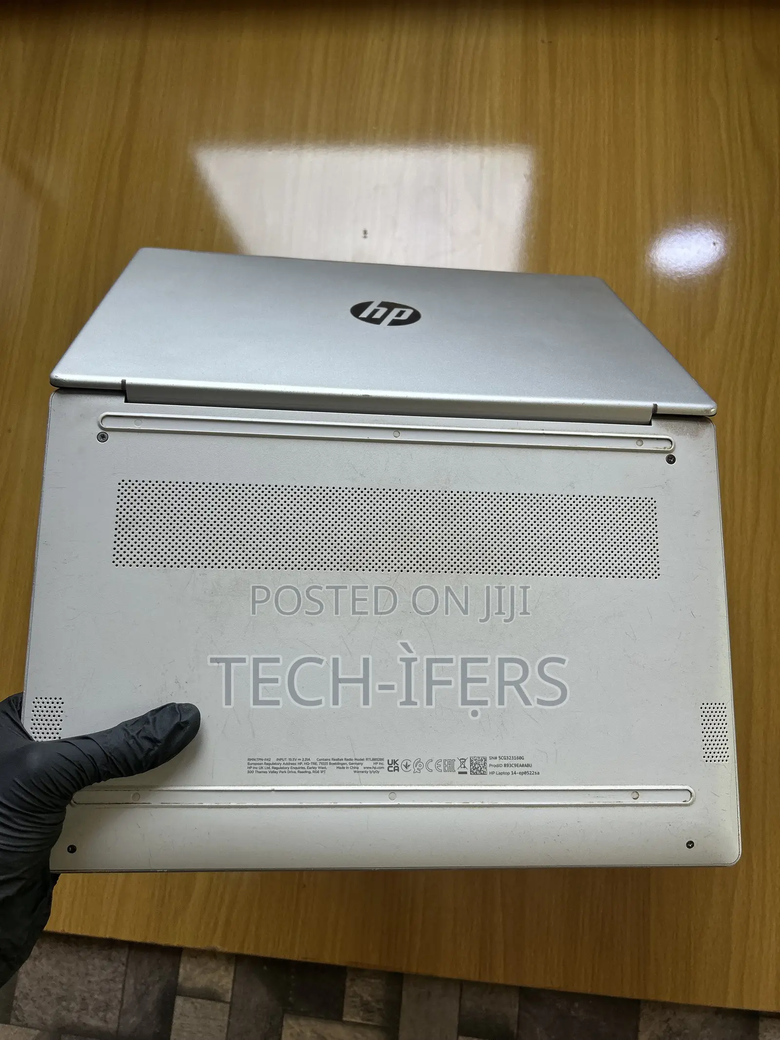 Laptop HP 14-ep0063 8GB Intel Core 3 SSD 256GB