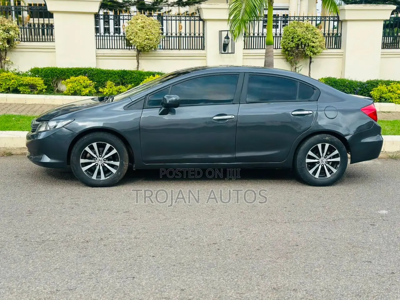 Honda Civic 2012 Gray