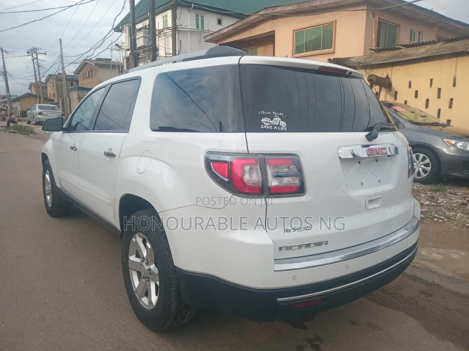 GMC Acadia SL FWD 2016 White