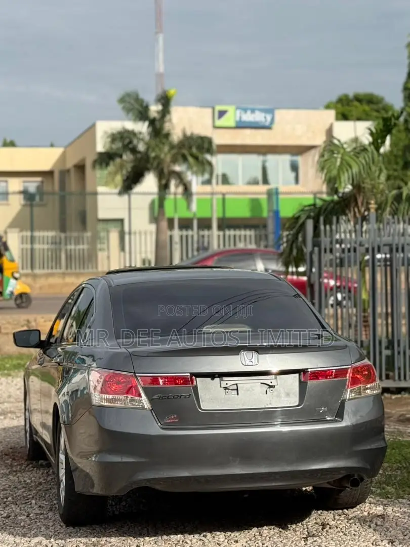 Honda Accord 2010 Gray
