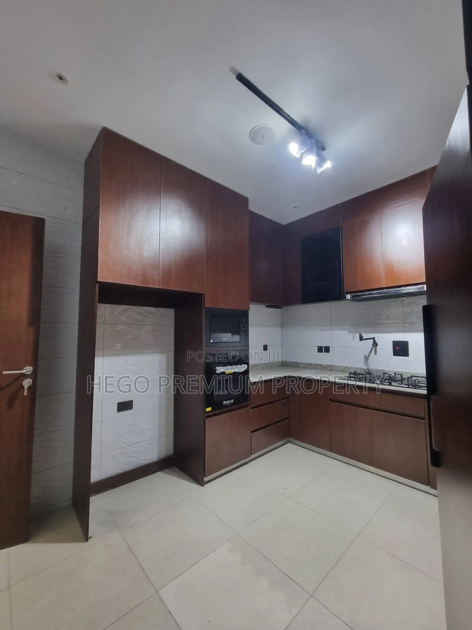 4bdrm Duplex in Shell Cooperative, Eneka for sale