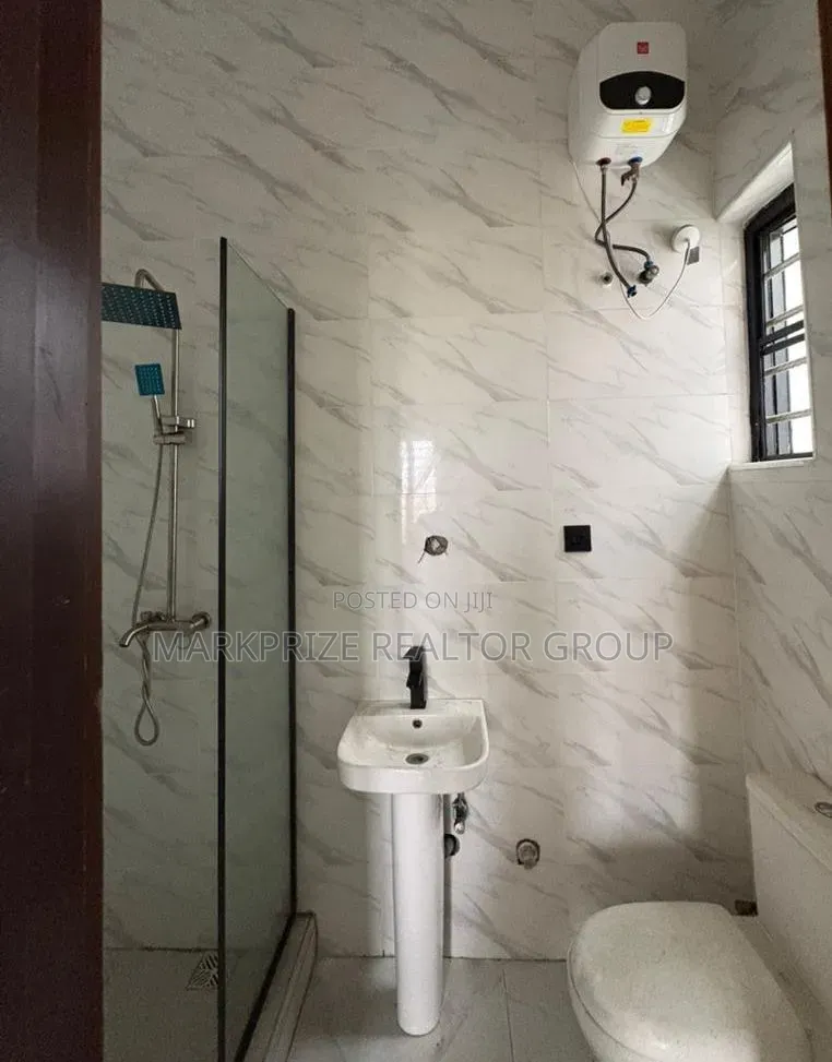 4bdrm Duplex in Orchid Lekki for sale