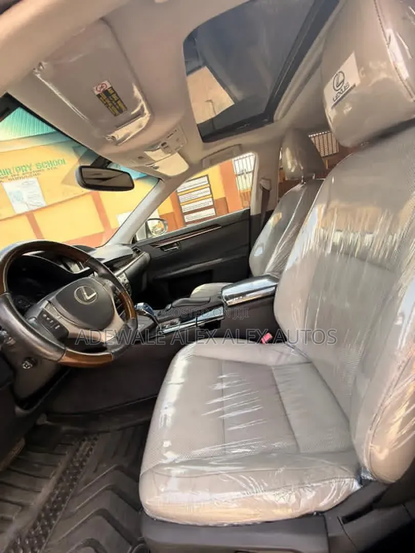 Lexus ES 2014 Silver