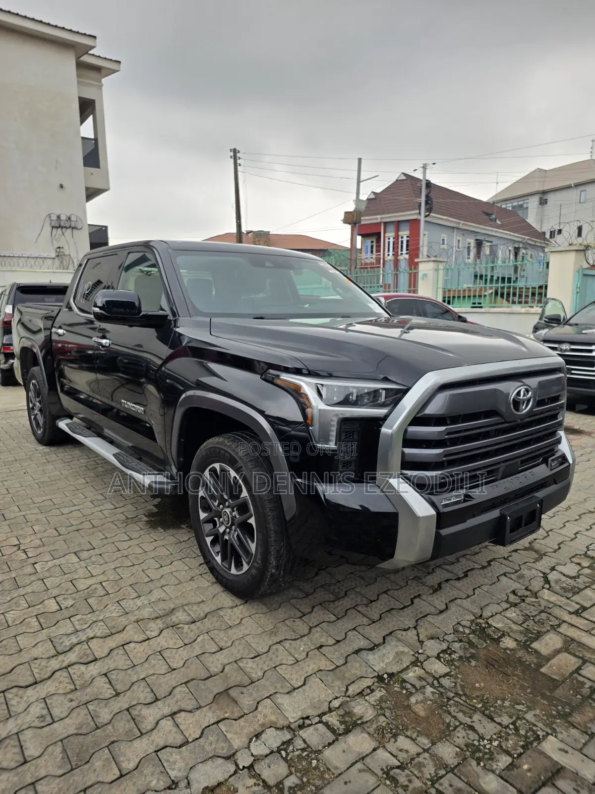 Toyota Tundra 2023 Black