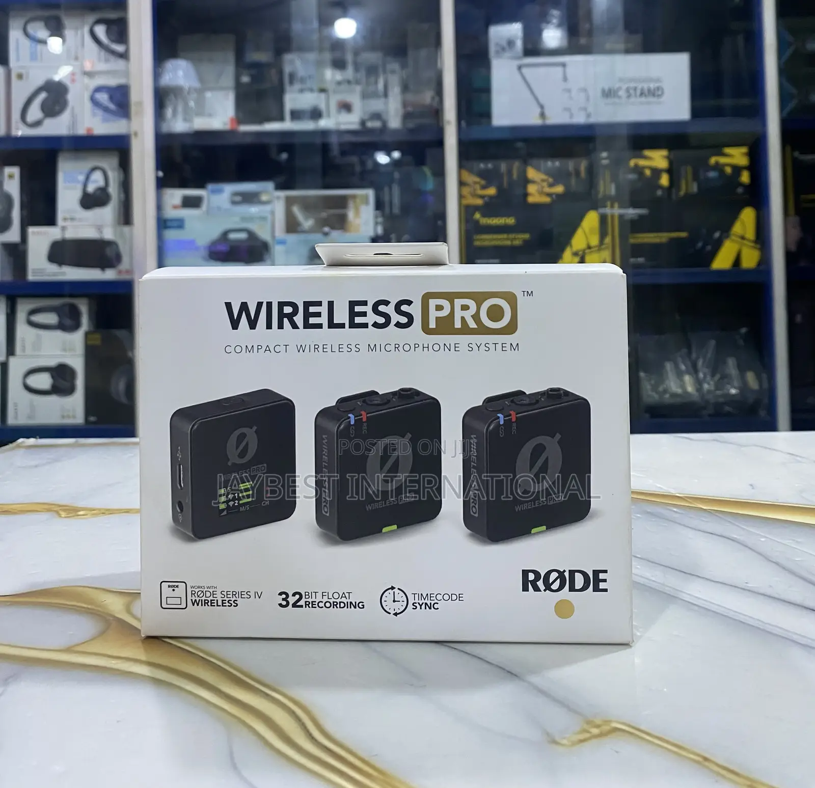 Rode Wireless Pro 2-Person Clip-on Wireless Microphone System