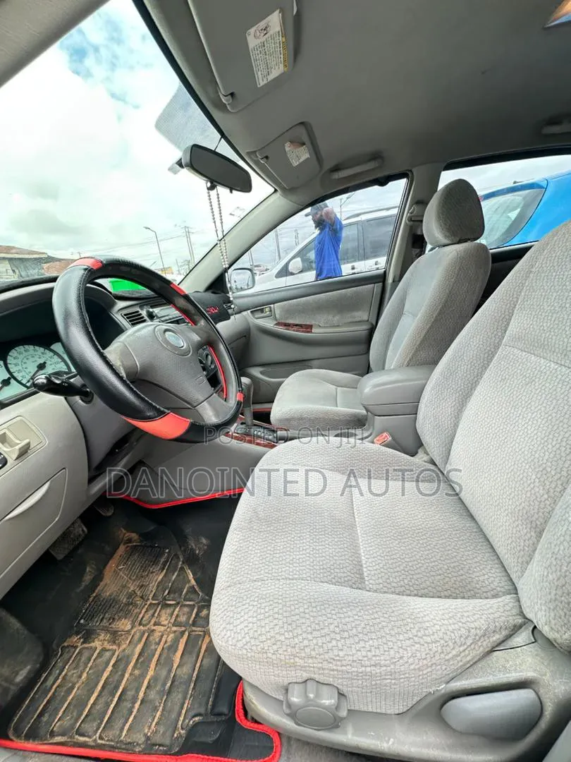 Toyota Corolla 2004