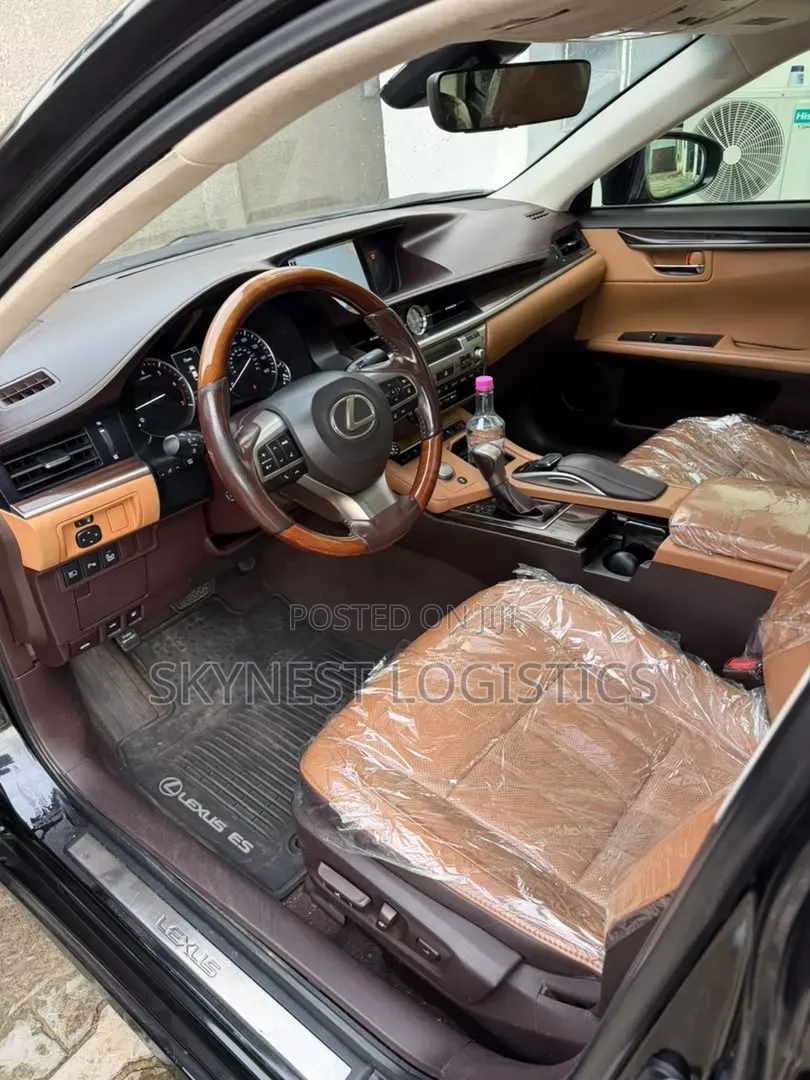 Lexus ES 2016 Black