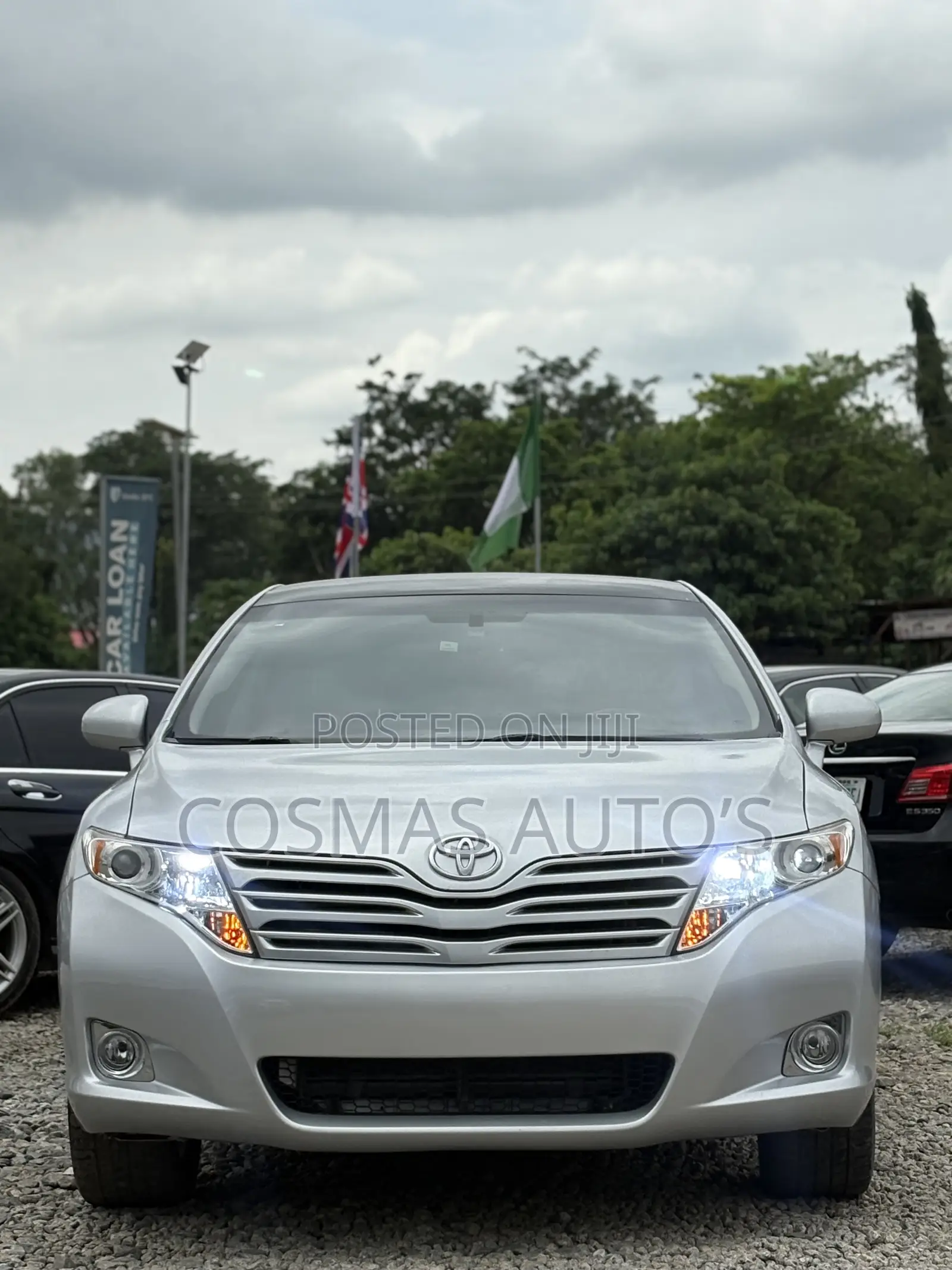 Toyota Venza 2011 Silver