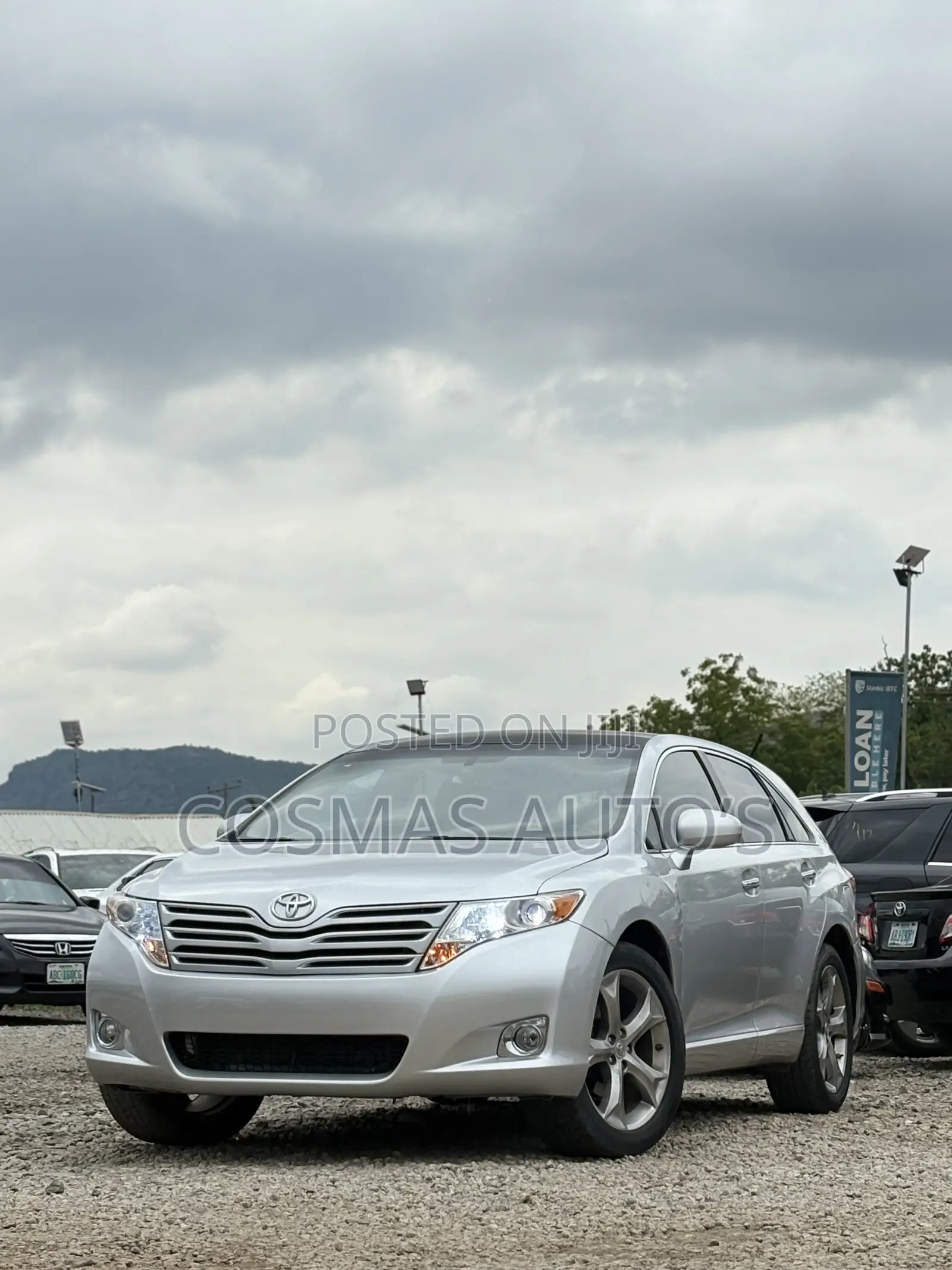 Toyota Venza 2011 Silver