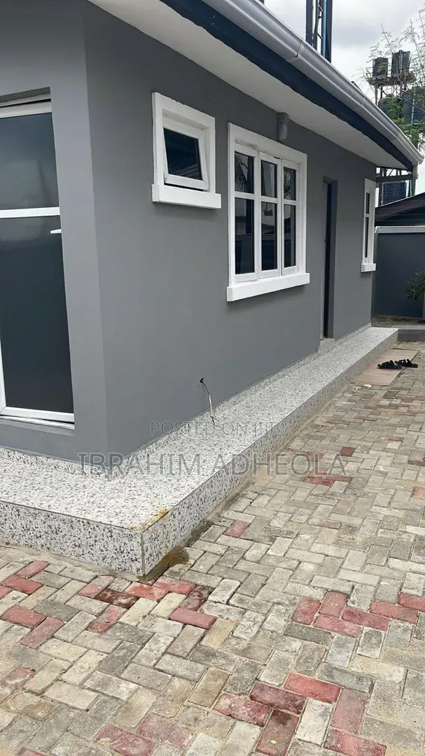 4bdrm Duplex in Ogudu Orioke for sale