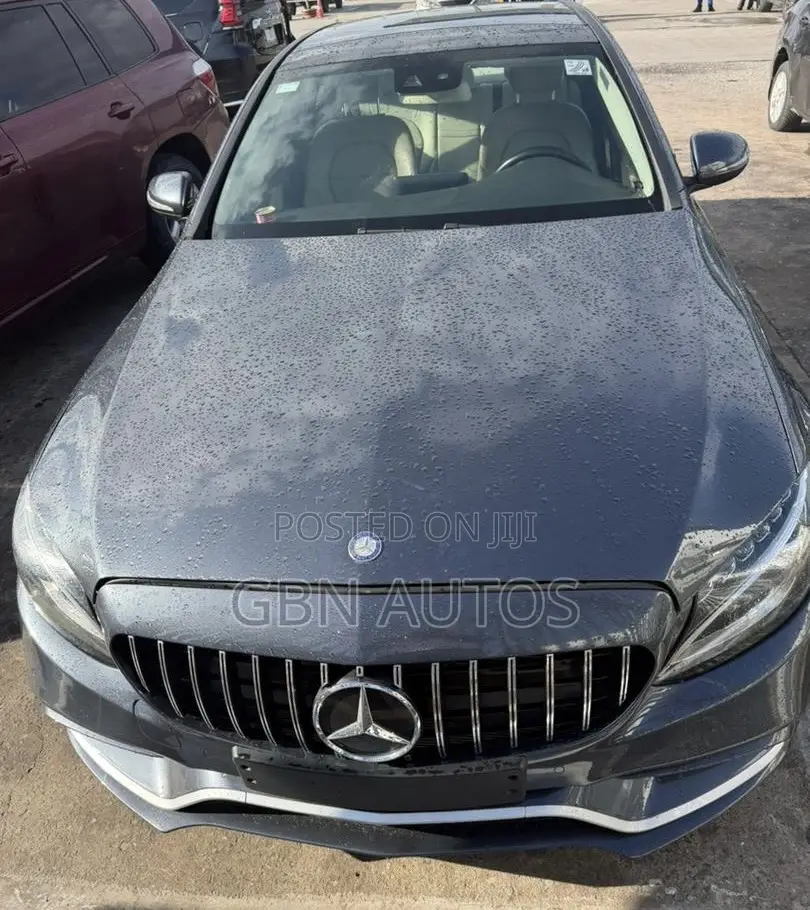 Mercedes-Benz C300 Sport 4Matic Sedan AWD (2.0L 4cyll 7A) 2016 Gray