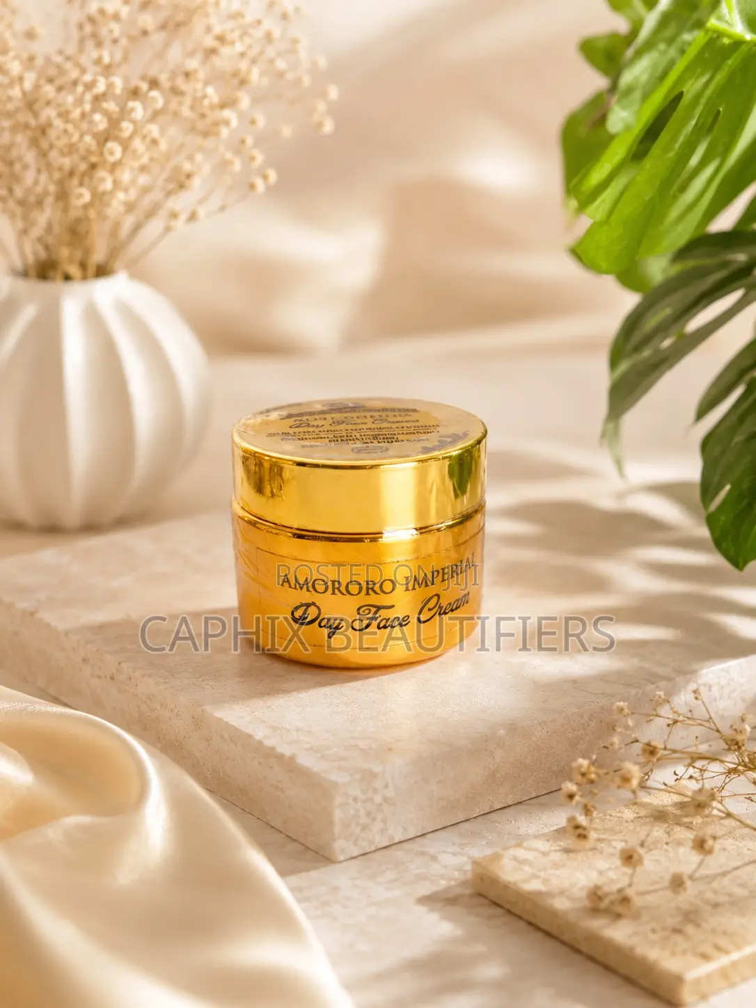 Amororo Imperial Day Face Cream