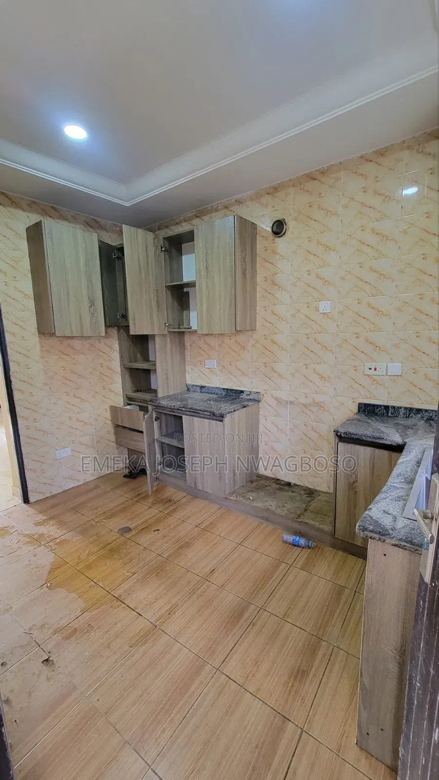 2bdrm Block of Flats in Dawaki for rent