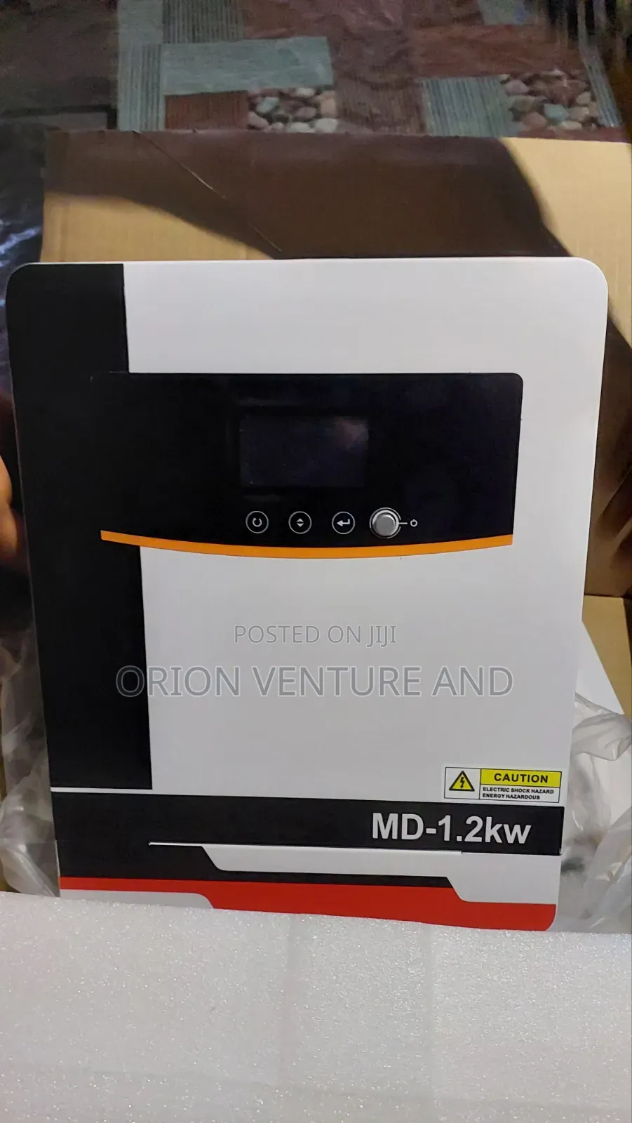 1.2kw 12v Hybrid Inverter