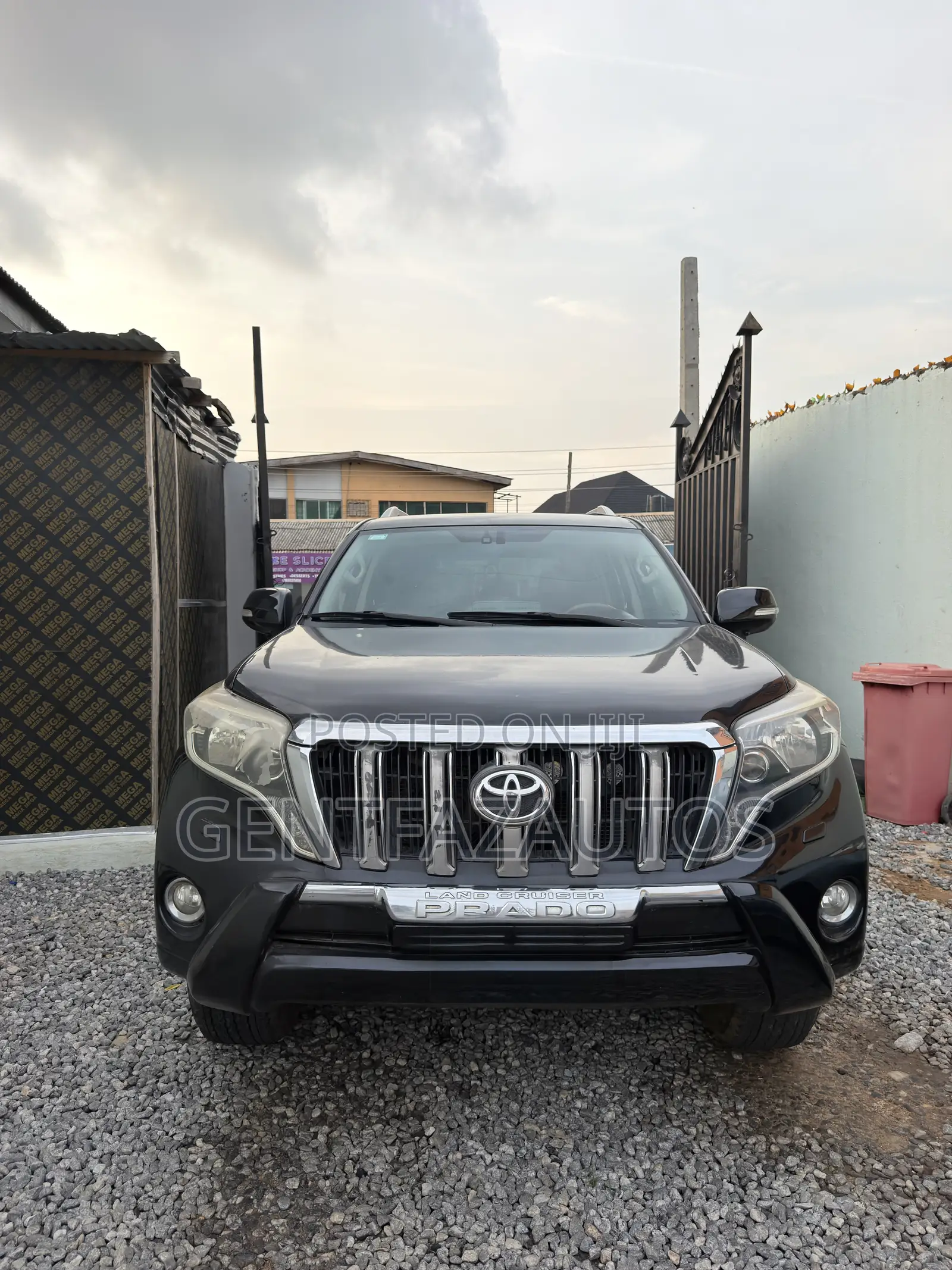 Toyota Land Cruiser Prado 4.0 Petrol TX-L 2014 Black