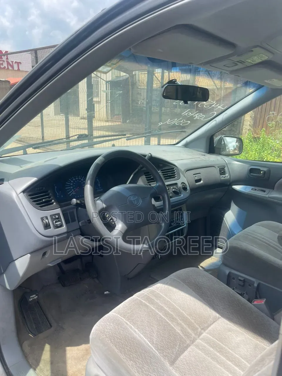 Toyota Sienna CE 2002 Silver