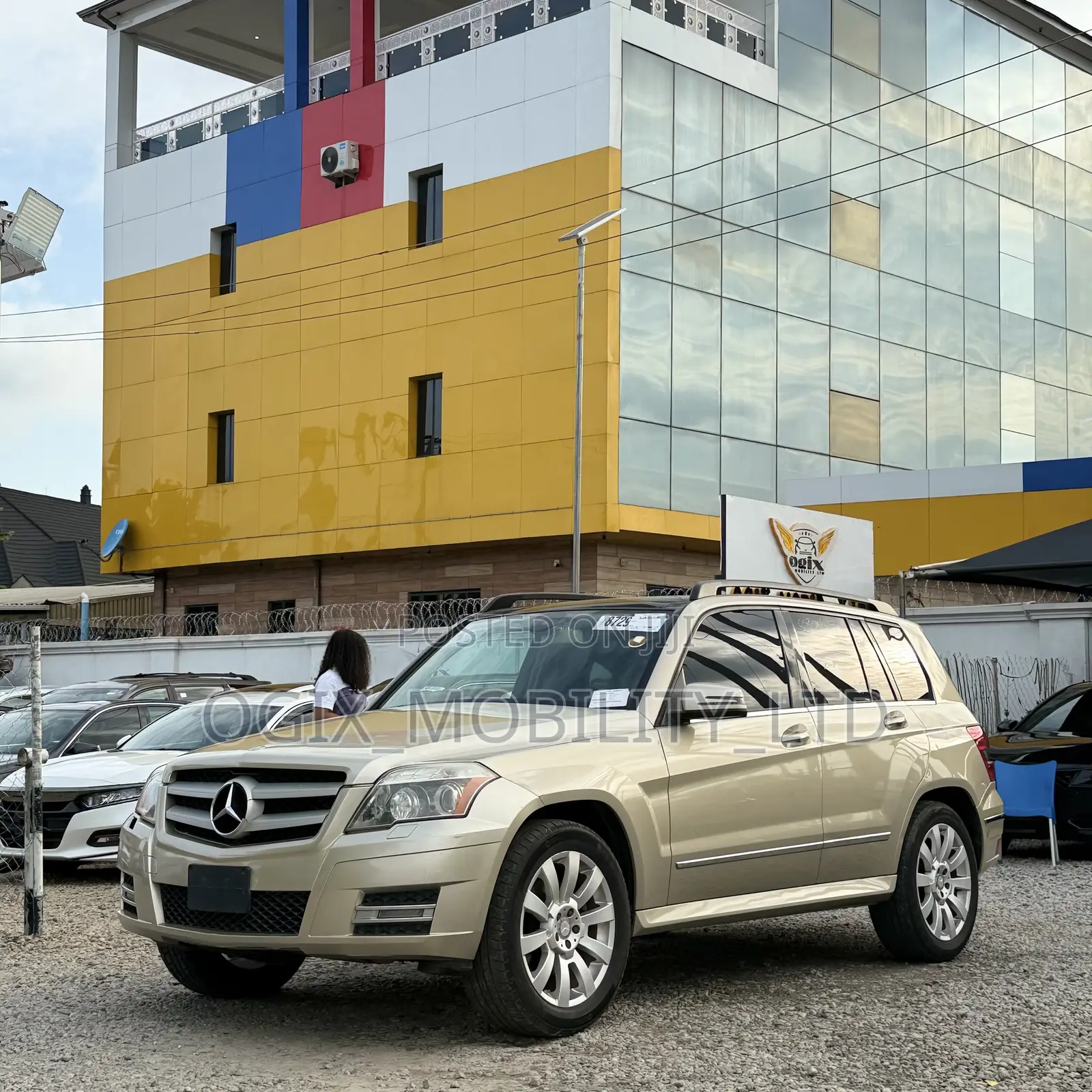 Mercedes-Benz GLK-Class 2012 Gold