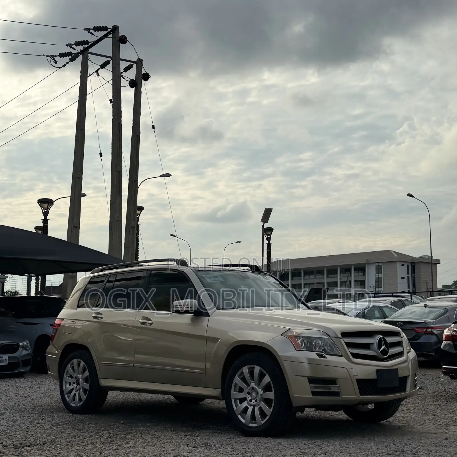 Mercedes-Benz GLK-Class 2012 Gold