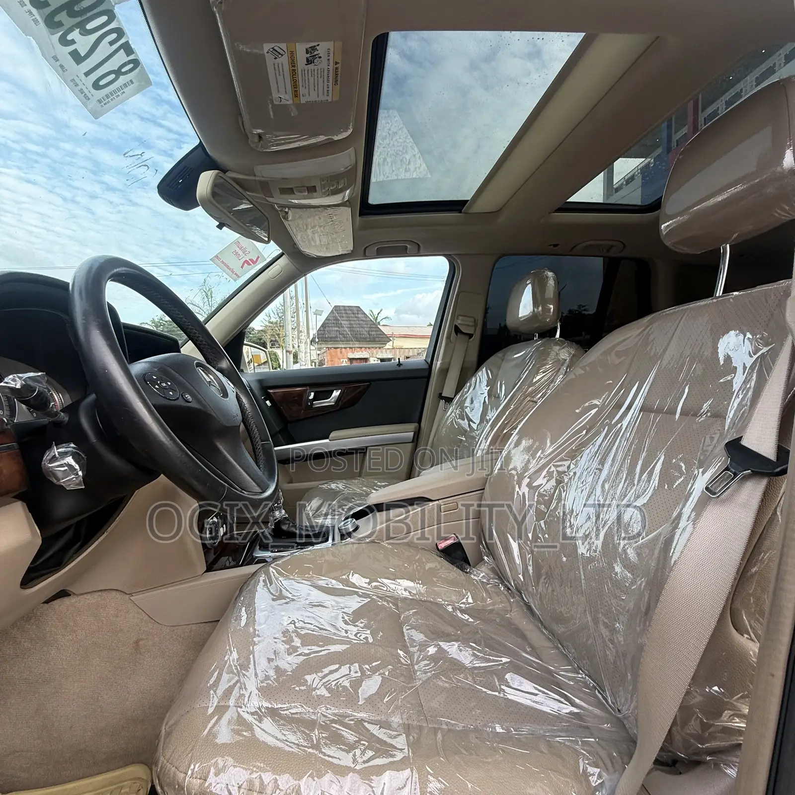Mercedes-Benz GLK-Class 2012 Gold