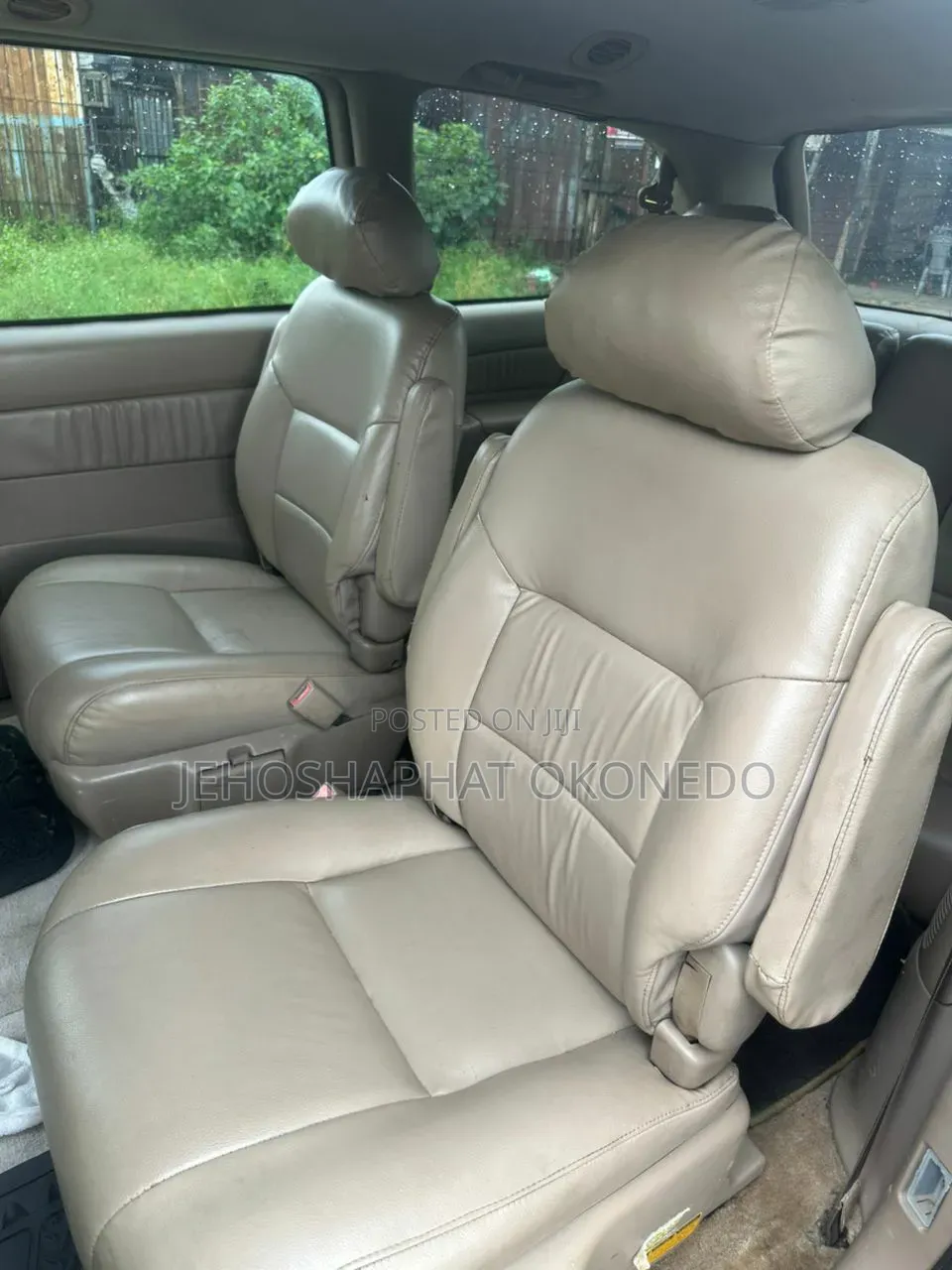 Toyota Sienna LE 2002 Gold