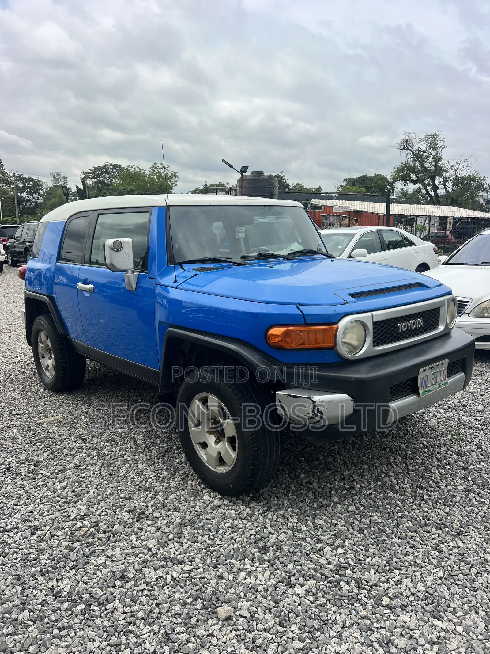 Toyota FJ Cruiser Base 4x2 2007 Blue