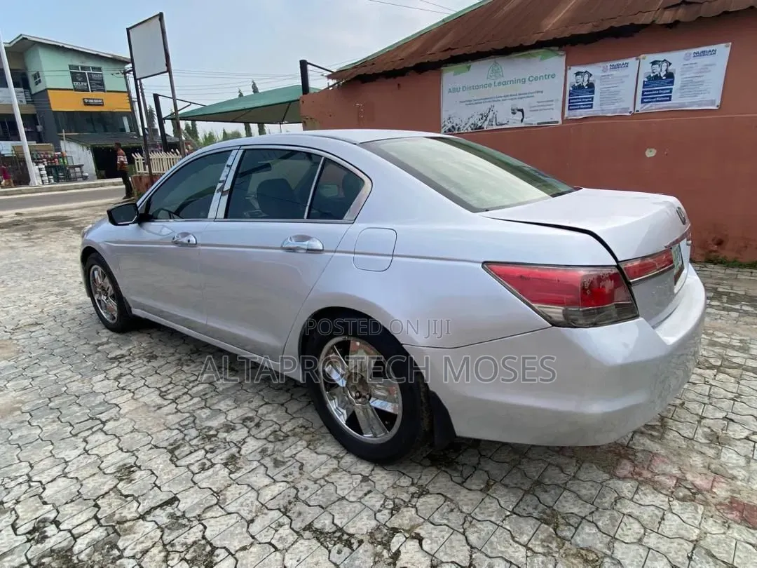 Honda Accord Sedan EX 2012 Silver
