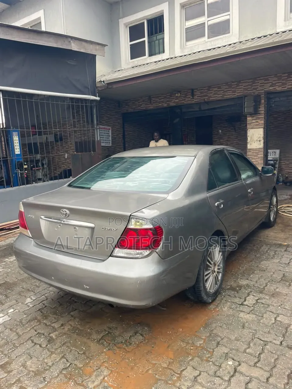 Toyota Camry 2005 Gray