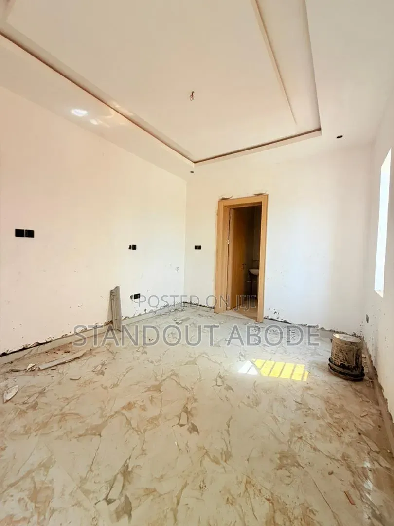 4bdrm Duplex in In An Estate, Opebi for sale