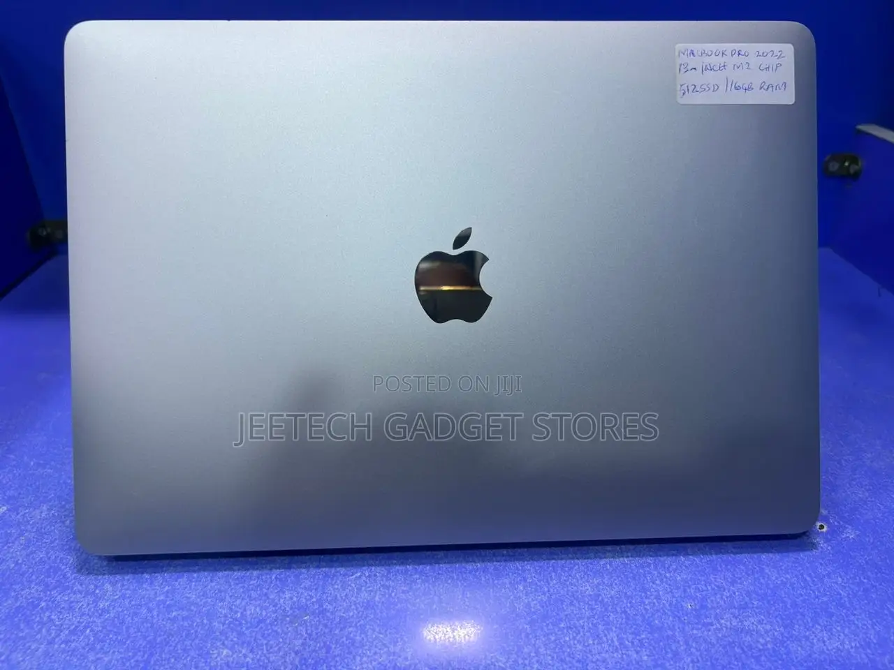 Laptop Apple MacBook Pro 2022 M2 16GB Apple M2 SSD 512GB