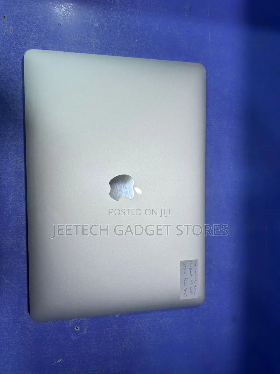 Laptop Apple MacBook Pro 2022 M2 16GB Apple M2 SSD 512GB